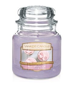 Yankee Candle Sweet Morning Rose Medium Jar